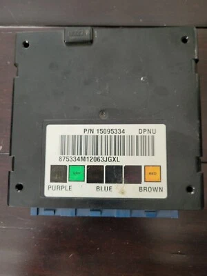 Módulo de control de carrocería de camioneta Chevrolet Blazer/GMC Jimmy 2002-2005 usado 15095334 Foto 1 de 4