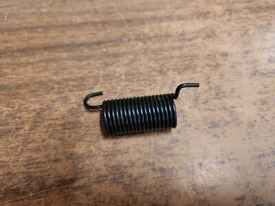 Muelle de extensión de freno para tractor de césped Scotts by John Deere L2048 GX20233 Foto 1 de 4