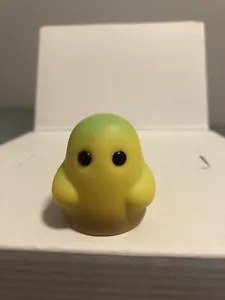 Tiny Ghost Blind Bag Minis - Series 3 - Banana - Bimtoy Mini Figure - Picture 1 of 1