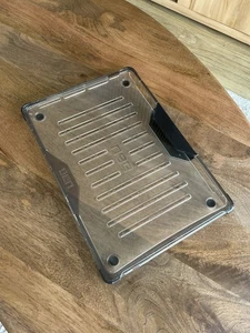 UAG Plyo MacBook Pro 15” Case - Picture 1 of 4