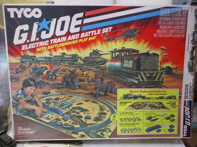Juego de tren eléctrico y batalla Tyco GI Joe Foto 1 de 4
