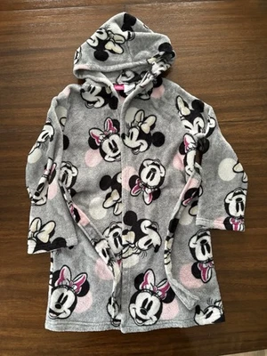 Disney Junior Niñas’ Minnie Mouse Gris Albornoz con Capucha con Cinturón Talla M (8)  Foto 1 de 4