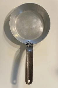 Vintage Wear Ever 2506 Pfanne Aluminium Bratpfanne 5 3/4" Durchmesser Camping Made in USA - Bild 1 von 5