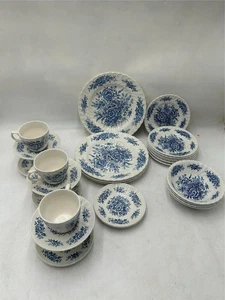 38 pcs  BRITISH ANCHOR  BEACON HILL BLUE   PLATES, BOWLS, CUPS, SAUCERS **READ** - Picture 1 of 8