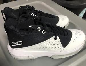 Under Armour SC 3ZERO IV Men's Athletic Shoes Sneaker Size 7.5 Black/White New - Picture 1 of 7