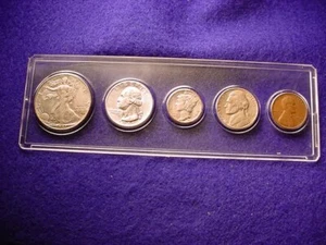 1941-D 5 COIN DENVER MINT SET 90% SILVER COINS NICE SET!! #10 - Picture 1 of 7
