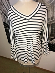 INC INTERNATIONAL CONCEPTS NWT WHITE & BLACK STRIPED BELL SLEEVE TOP SIZE 1X - Picture 1 of 2