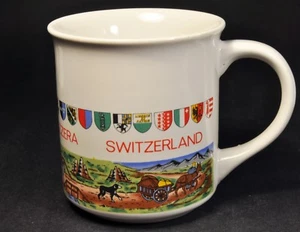Suiza 10oz. Taza de café taza con muchos escudos de escudo de armas y escena de granja rural - Imagen 1 de 5