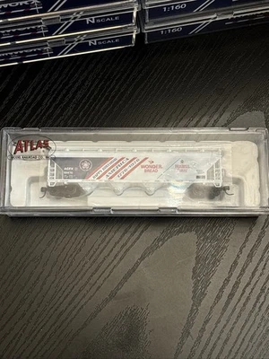 N Scale Atlas - N Scale Collector Wonder Bread 4 Bay Covered Hopper 1st Car - Image 1 of 4
