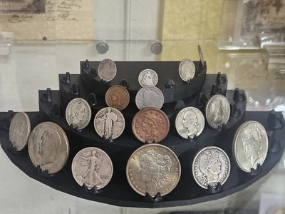 Coin Display, Semi-Circle holds 32-36 coins - Image 1 of 3