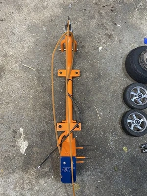 Cuadro y horquilla deportiva Goped con recubrimiento en polvo motor Trix guardabarros Foto 1 de 2