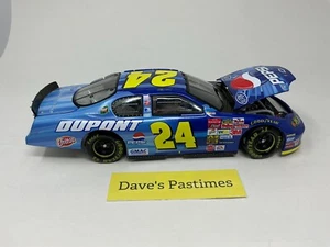 Jeff Gordon #24 Pepsi DuPont 2004 Monte Carlo 1:24 Diecast NASCAR Car Action - Imagen 1 de 9