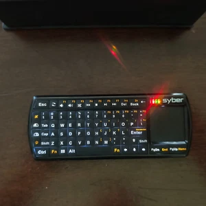 Syber Vapor Mini IPKW250FUSK QWERTY Klawiatura Pilot zdalnego sterowania Bezprzewodowy touchpad - Zdjęcie 1 z 3