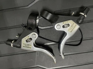 Juego de palancas de freno en V izquierda y derecha Shimano Mtb BMX BL-M600 (STX-LX) plateadas/negras - Imagen 1 de 3