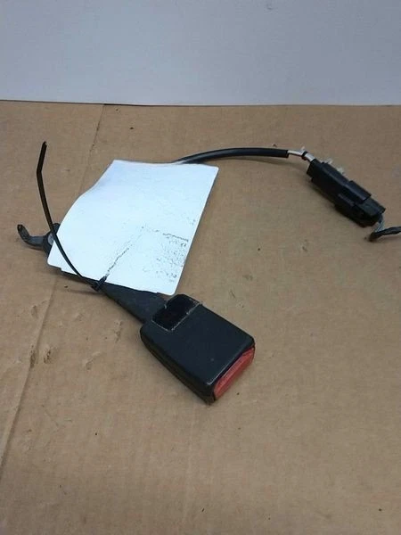 2011-2016 Ford F-250 F-350 Front Seat Belt Buckle Left Driver Side Black OEM Foto 1 de 4