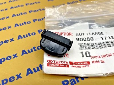Toyota Tacoma 2005-2015 Front Bumper Filler Retainer Clip Genuine OEM Toyota - Image 1 of 3
