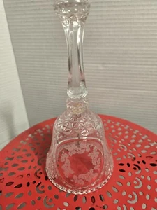 Campana di cristallo vetro trasparente con design natalizio smerigliato barriera di agrifoglio vintage - Foto 1 di 7