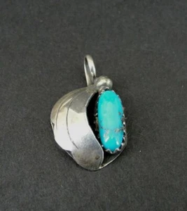 Pendant Silver Turquoise Stone Leaf Side Dainty Sterling Silver 925 Pendant - Picture 1 of 4