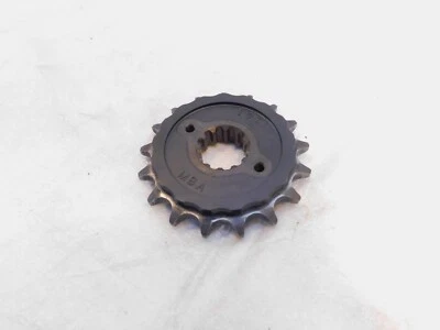 Piñón de tracción delantera motor Honda VT750 Shadow ACE Deluxe Spirit RS 17T Foto 1 de 4