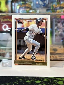 Tony Fernandez -  1992 Topps #60 - San Diego Padres Baseball Card - Picture 1 of 9