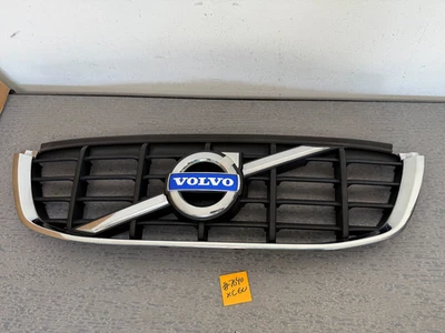 Volvo XC60 2010-2013 OEM conjunto de parrilla delantera #7640 Foto 1 de 4