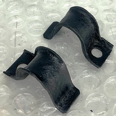 Rear Anti Roll Bar Brackets for Mitsubishi MONTERO SPORT K85W MK1 2.4 - Image 1 of 4