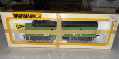 Burlington Northern 9710 HO Scale Diesel Locomotive Green Vintage Train New In B - Image 1 of 4