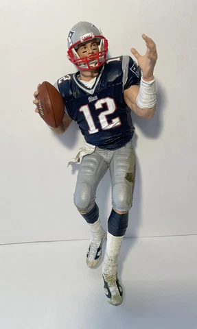 RARE Tom Brady TB12 McFarlane Toys NFL Patriots 12 inch Action Figure Cover