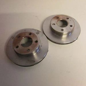 Coppia dischi freno 5022679 EBT131 Ford P100 Pickup 87-93 nuovi 16021 43B-2-B-2 - Picture 1 of 1