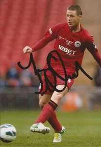 WIGAN: JAMES McCARTHY SIGNED 6x4 ACTION PHOTO+COA *WEMBLEY FA CUP* - Picture 1 of 1