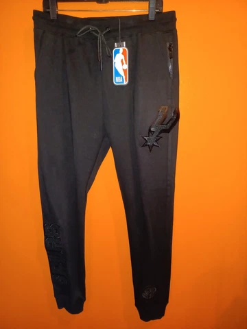 San Antonio Spurs X-Large Pro Standard Joggers Cover