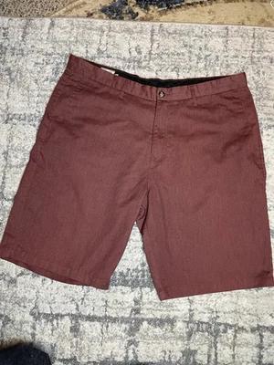 Volcom Board Shorts Size 40 Red Mens Skate Shorts Chino Khaki Flat Front Y2K Ska - Image 1 of 4