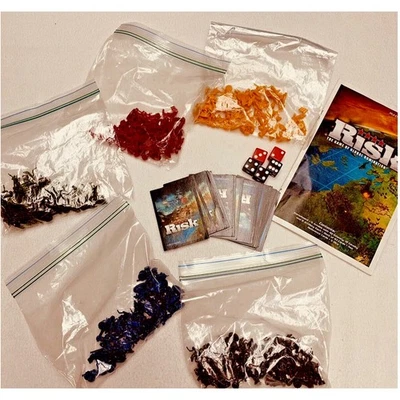 Jogo de tabuleiro de risco 2010 peças de reposição tropas exércitos 5 dados instruções - Imagem 1 de 4