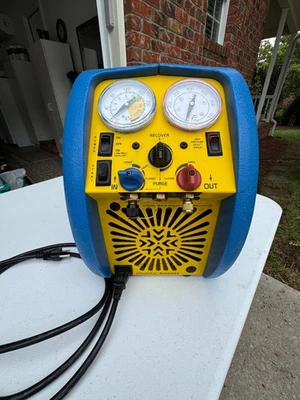 Promax refrigerant recovery machine model RG5410EX - Image 1 of 4