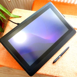 Wacom Cintiq 16 Zoll FULLHD IPS Creative PEN Display l Viele EXTRAS l DTK 1660 - Bild 1 von 20