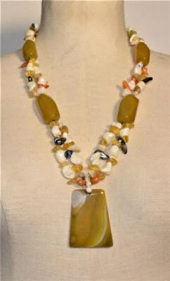 Nuevo con etiquetas Collar ONYX Amarillo Genuino Tono Plateado en 2 Hilos 21" Foto 1 de 3