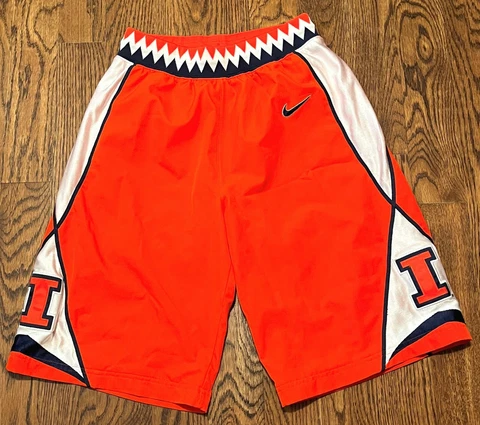 Nike Mens Illinois Basketball Shorts Small Fighting Illini NCAA Big Ten Cover