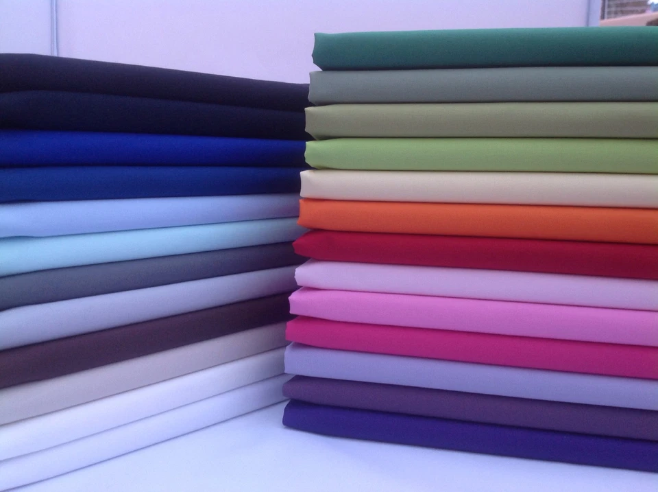 RED, BLUE, GREEN, PURPLE, GREEN, IVORY, PINK 100% Baumwolle Stoff Folie uni einfarbig wählbar 1m, 1/2m & Fat Quarters