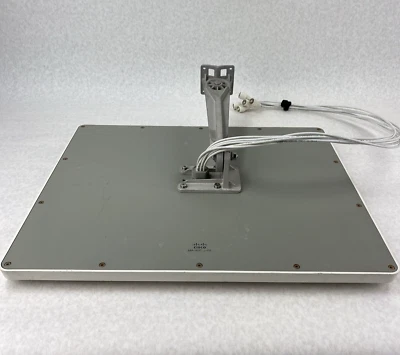 Cisco Meraki MA-ANT-3-F6 Indoor Narrow Patch Antenna w/ Mount - Image 1 of 4