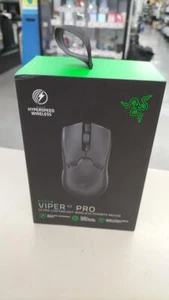 Razer Viper V2 Pro Ultra-Lightweight Wireless Gaming Mouse Good Condition - Picture 1 of 10