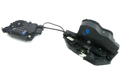 BMW 740i 750i 760i 2011-2015 (F01) PESTILLO DE CERRADURA DE PUERTA TRASERA LADO IZQUIERDO (CIERRE SUAVE) Foto 1 de 4