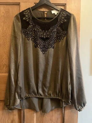 Coast Blouse Women's Green Black  Embroidered Size UK 12 Long Sleeve - Image 1 of 4