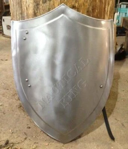 Escudo calefactor medieval SCA LARP listo para la batalla escudo de metal 18" escudo de armadura - Imagen 1 de 3