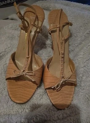 Tacones Alexandra Neel con correa de cuero rosa polvoriento 9M Foto 1 de 4