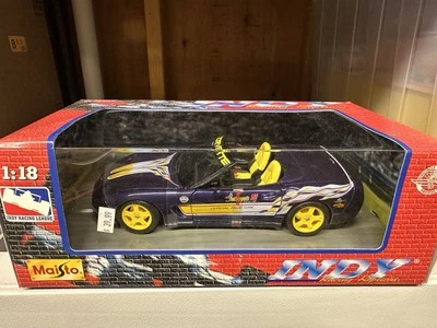 Chevrolet Corvette Indy Pace Car 1998 Maisto diecast 1:18 (erupción menor de pintura) Foto 1 de 4