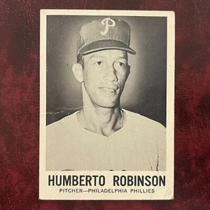 1960 Leaf Set HUMBERTO ROBINSON #70 PHILADELPHIA PHILLIES - VG - Picture 1 of 2