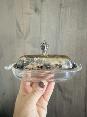 WM Rogers & Sons Plateado Lágrima Antiguo Vidrio Base Mantequilla Plato y Tapa 387 Foto 1 de 4