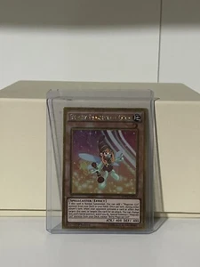 Berry Magician Girl MVP1-ENG14 Gold Rare 1st Ed NM Yugioh - Picture 1 of 2
