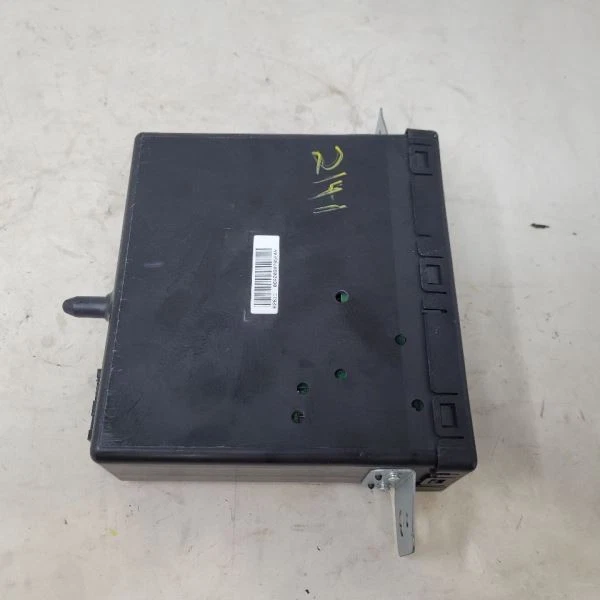 Cadillac Escalade 2020 ESV reproductor de discos de audio TG5 67000 millas Foto 1 de 4