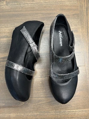 Antelope Silver & Black Mary Jane Wedge Shoes size 37 (6-6.5) - Image 1 of 4